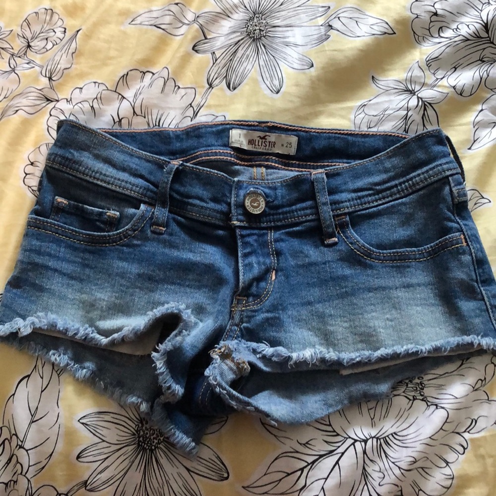 Hollister shorts